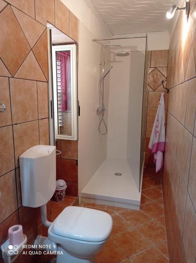Casa Soraya, Dimora Tipica A 2 Passi Dal Duomo. Apartment Cefalu Exterior photo